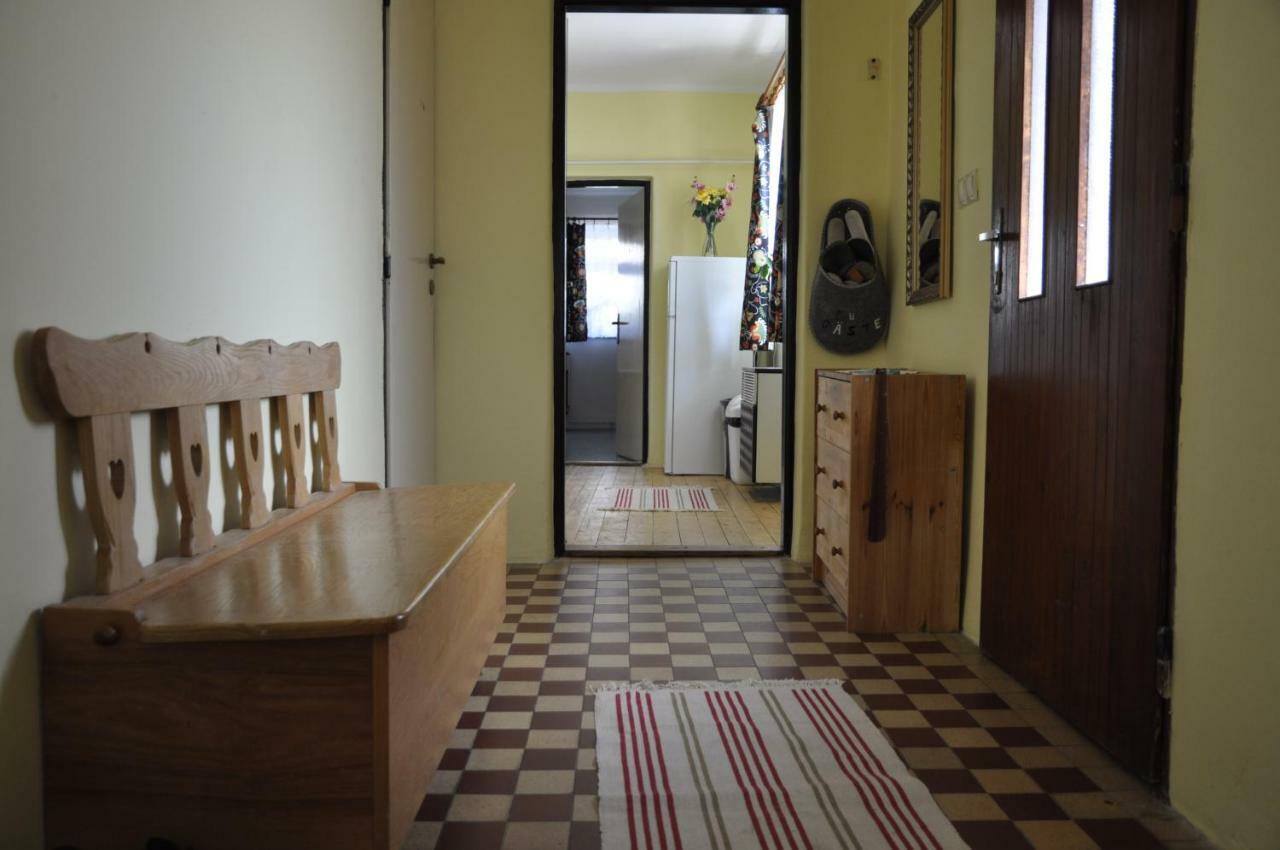 Lately Renovated Country House Trenčín Buitenkant foto